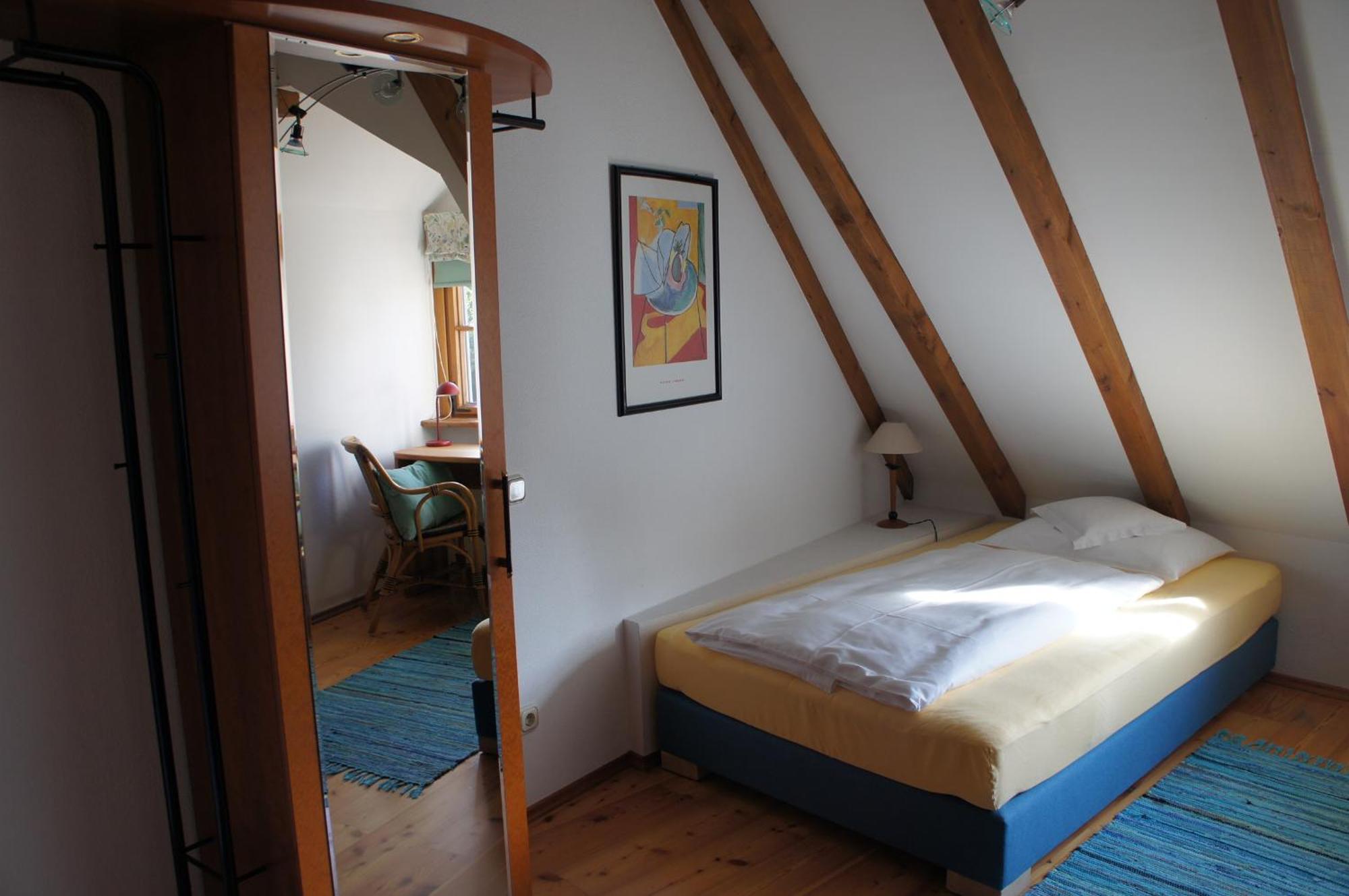 Hotel Schwarzer Adler Erlangen Habitación foto